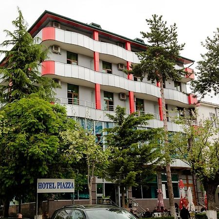 Hotel Piazza Peshkopi Eksteriør billede