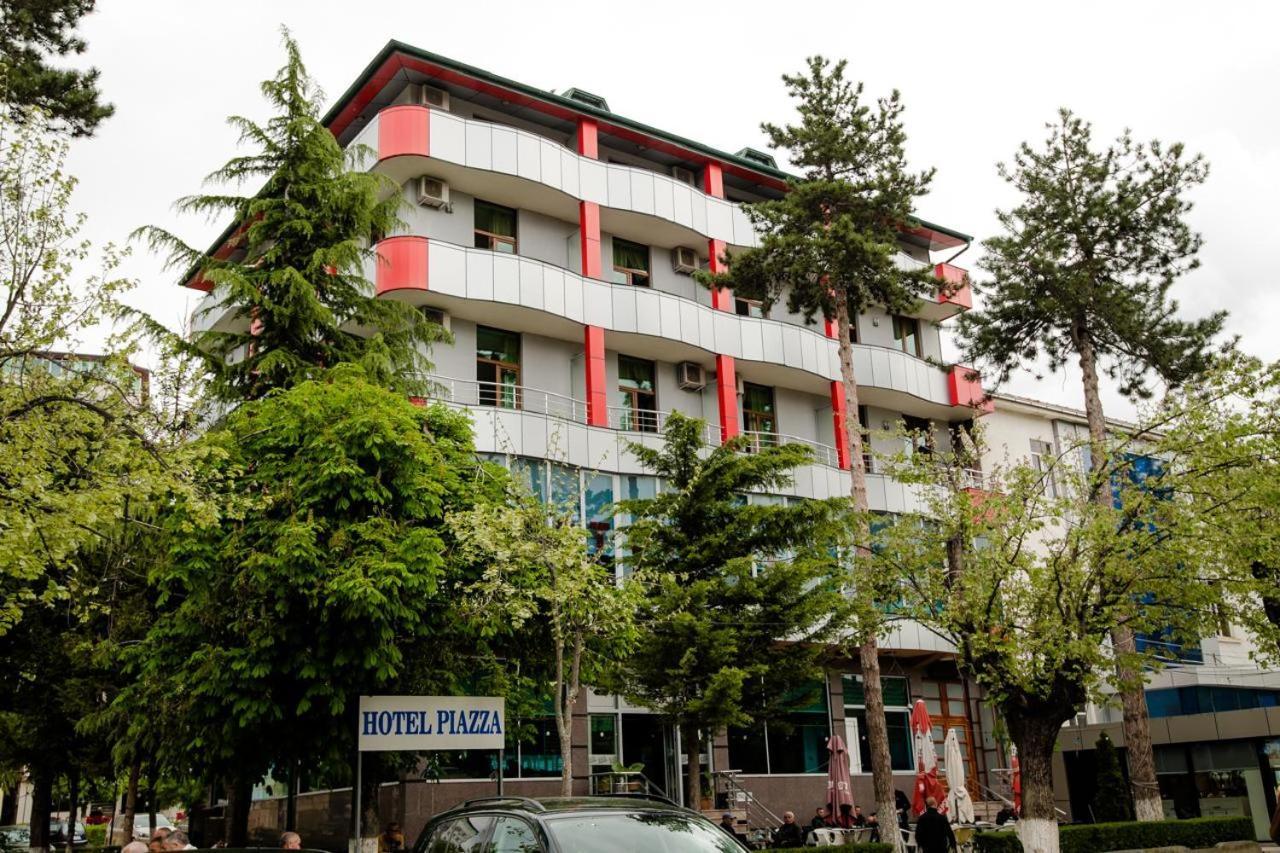 Hotel Piazza Peshkopi Eksteriør billede